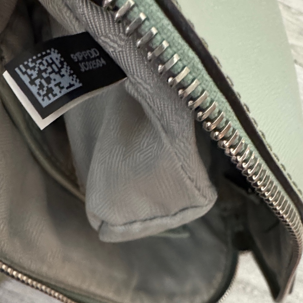 Michael Kors Mint Green Crossbody Bag - Picture 12 of 14
